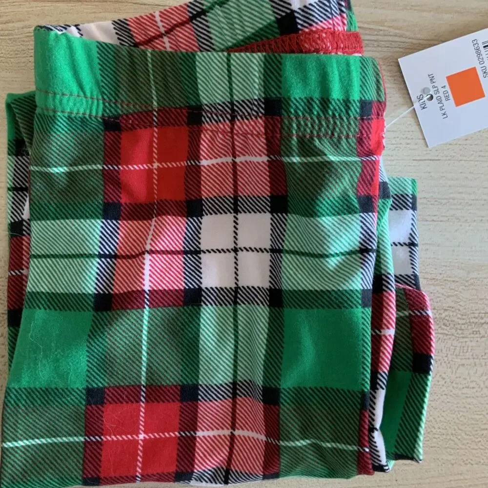 NWT!! Kids Size 4 Christmas Plaid Joggers (See Measurements)